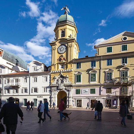 Gorgeous Apartment In Rijeka With House Sea View ภายนอก รูปภาพ