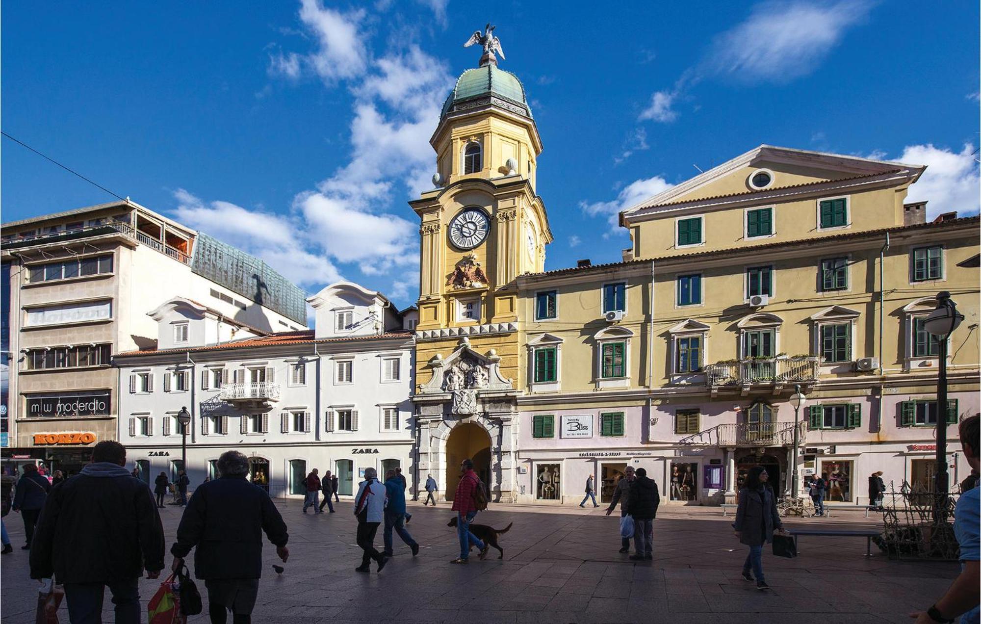 Gorgeous Apartment In Rijeka With House Sea View ภายนอก รูปภาพ